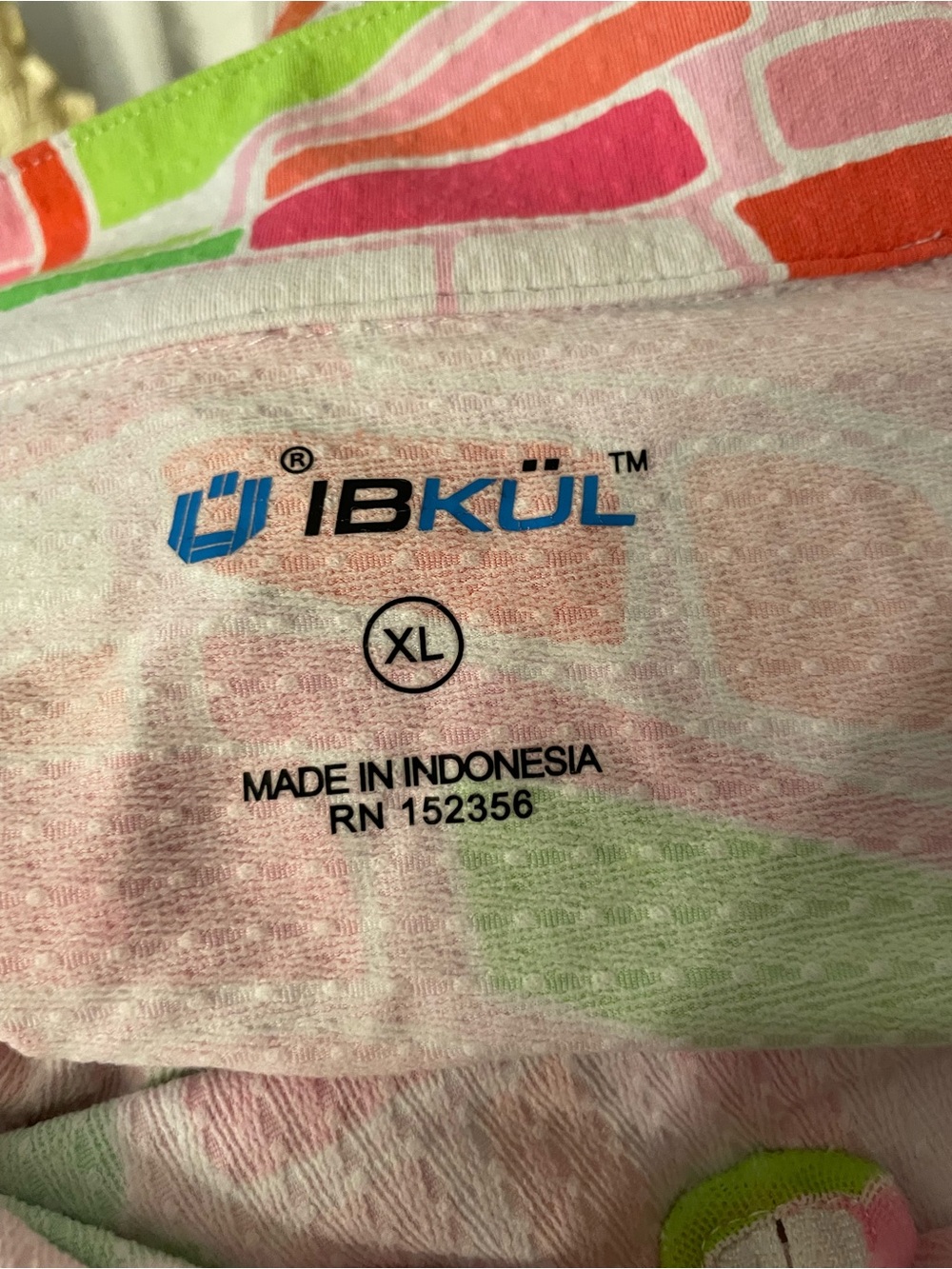 IBKUL UPF 50+ Sun Protection Pink Multi-Color Long Sleeve Zip Mock Neck Top XL - Picture 6 of 7